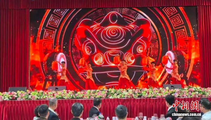 泰国云南会馆举办马年新春联欢晚会